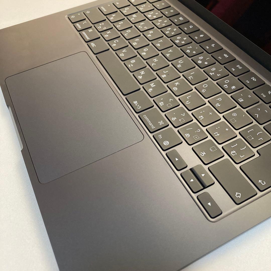 MacBook Air M4　2025 ほぼ未使用　2026年1月購入充放電4回