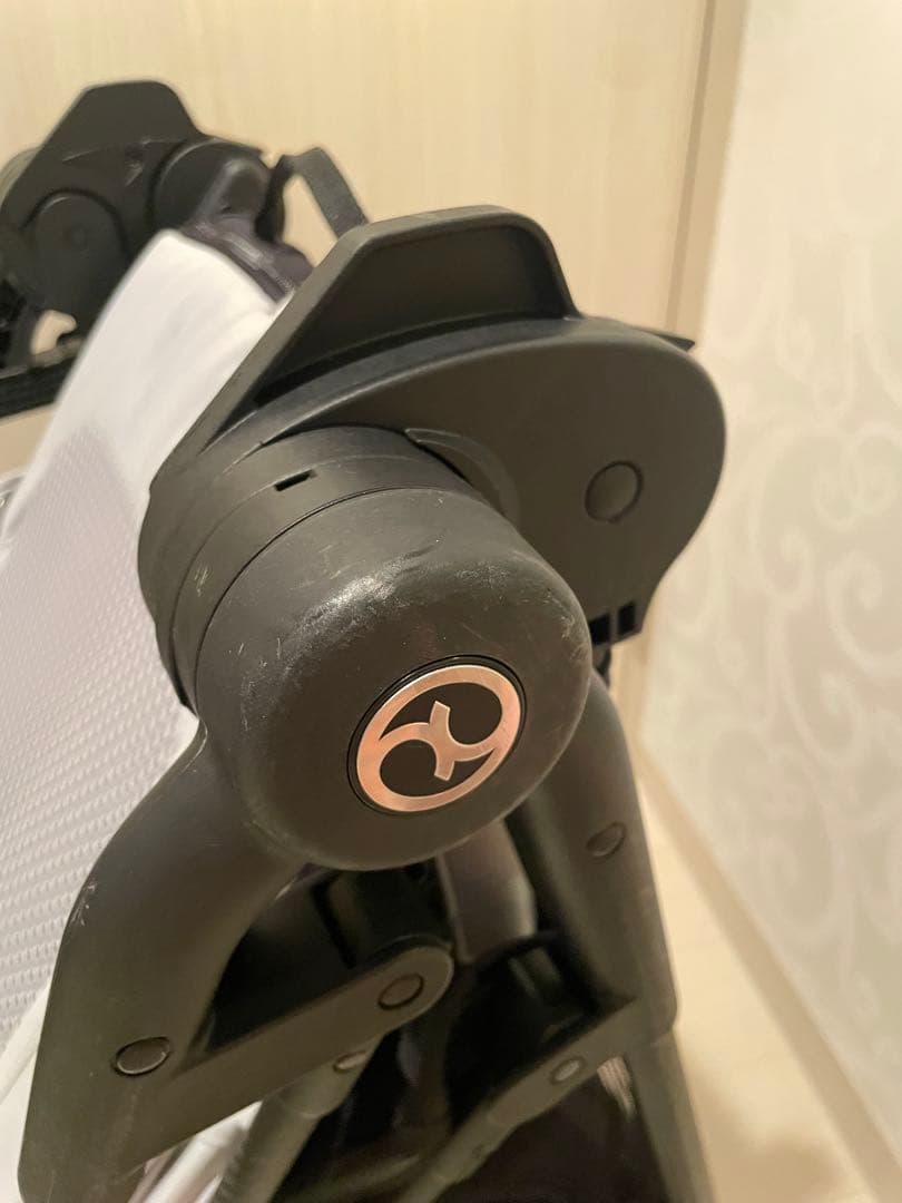 cybex サイベックス メリオカーボン 2024 フォググレー　（値引き中）