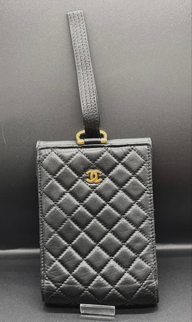 CHANEL ブラック キルティング 二つ折り財布 ミニバッグ