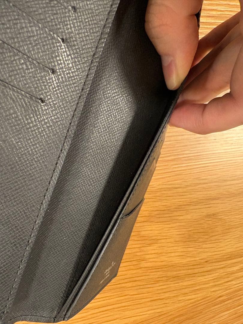 Louis Vuitton ブラック 長財布　ポルトフォイユ ブラザ