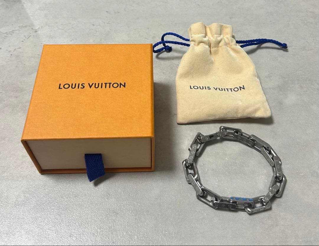 ぽ*☆様 Louis Vuitton シルバーリンクチェーンブレスレット