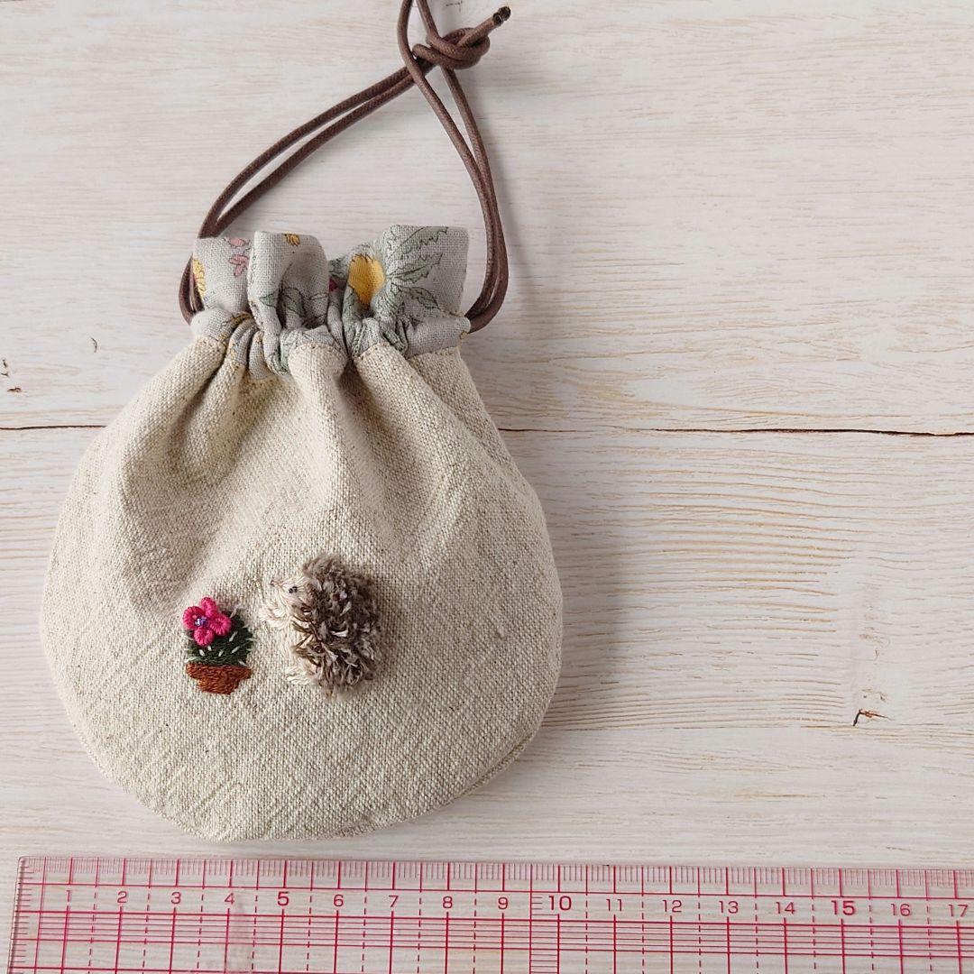 ちっちゃな巾着 サシェ M (詰替タイプ)【はりねずみ君とサボテン】