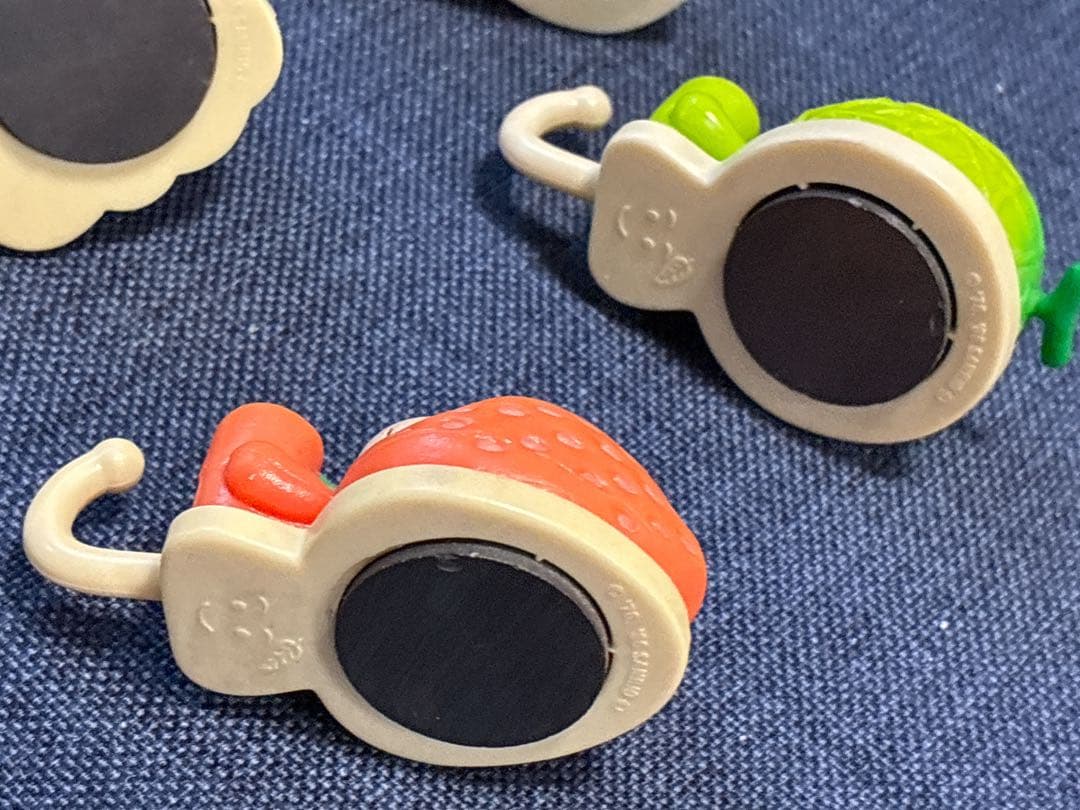 ハローキティ フルーツマグネットフック 6個セット なっちゃん平成レトロサンリオ