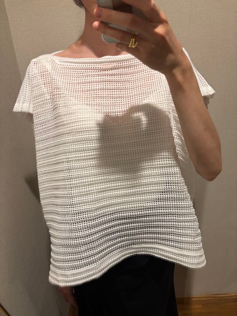 ISSEY MIYAKE イッセイミヤケ　メッシュ　ブラウス　ホワイト