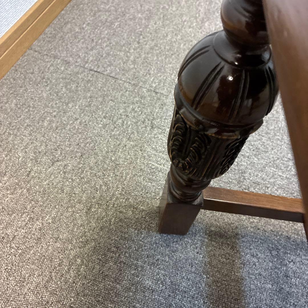 英国アンティーク椅子　バルボスレッグ