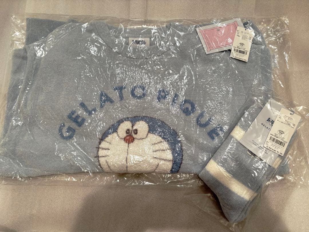 お値下げ！gelato pique【レディース】ドラえもんルームウェア＋靴下