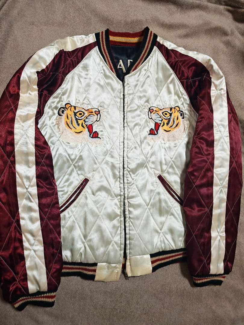 テーラー東洋 ２面用 虎龍 地図 日本限定 スカジャン vintage サテン