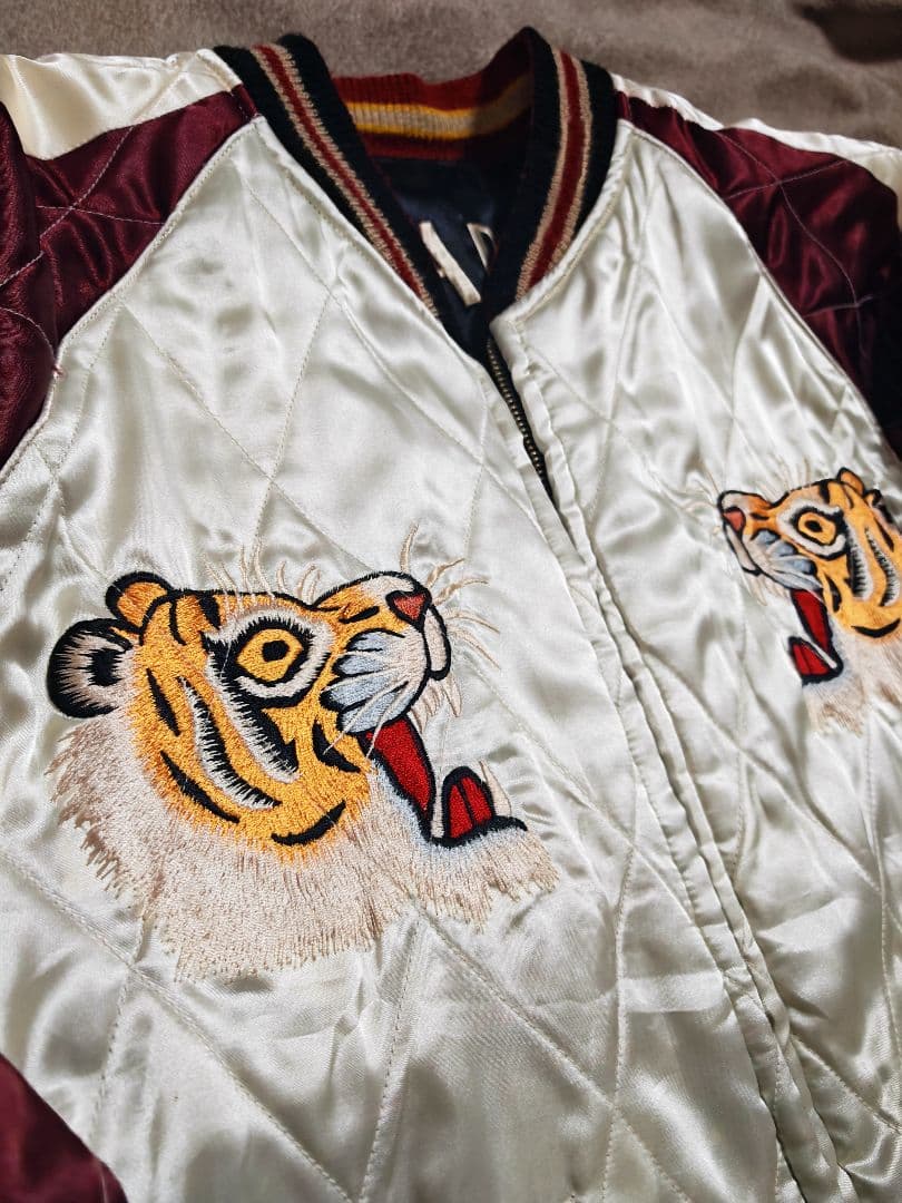 テーラー東洋 ２面用 虎龍 地図 日本限定 スカジャン vintage サテン