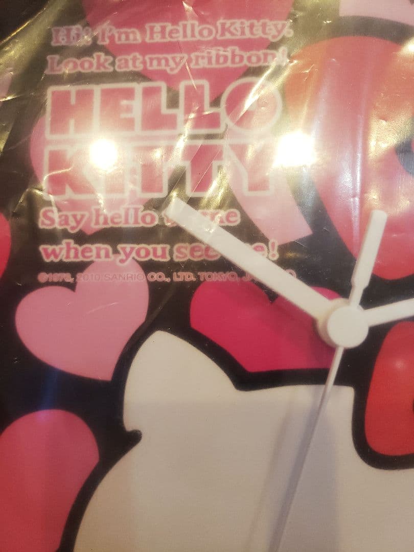 ハローキティ　掛け時計　ムービングクロック　2010年　新品　未使用　サンリオ