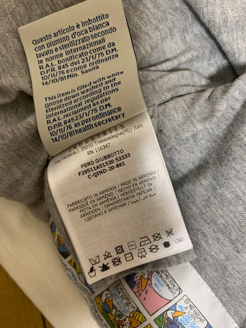 モンクレール ベビーダウン 9-12m