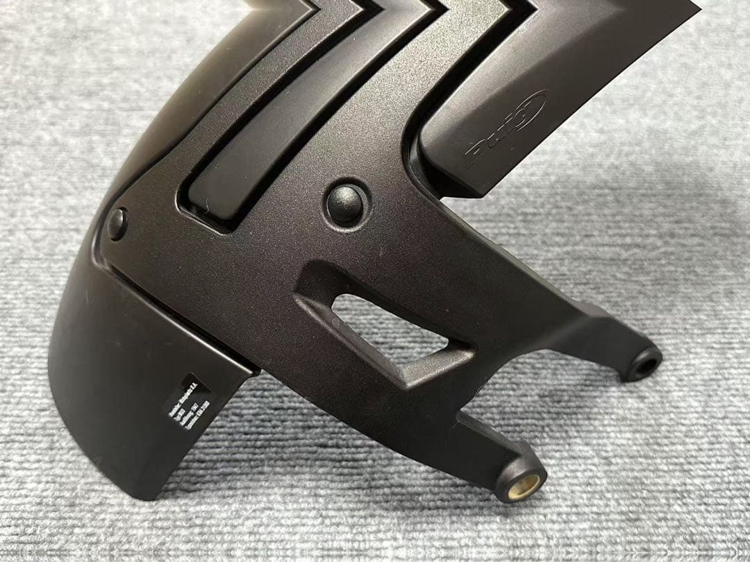 水冷R1200GS、R1250GS、アドベンチャー　カーボンフェンダー プーチ