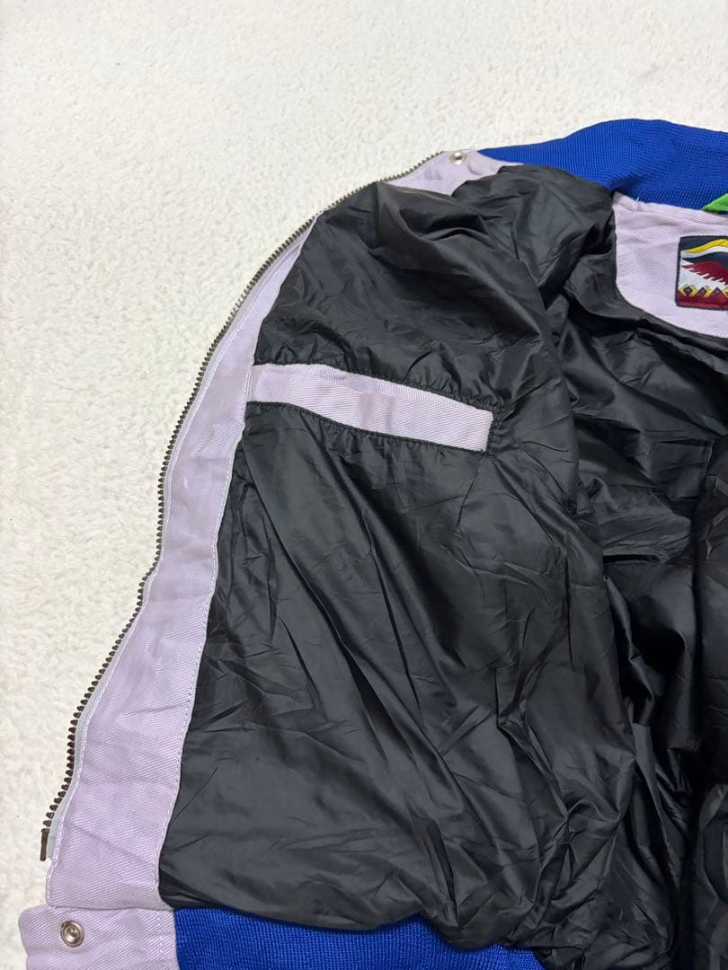 NBA チーム刺繍アウタージャケット 薄紫色