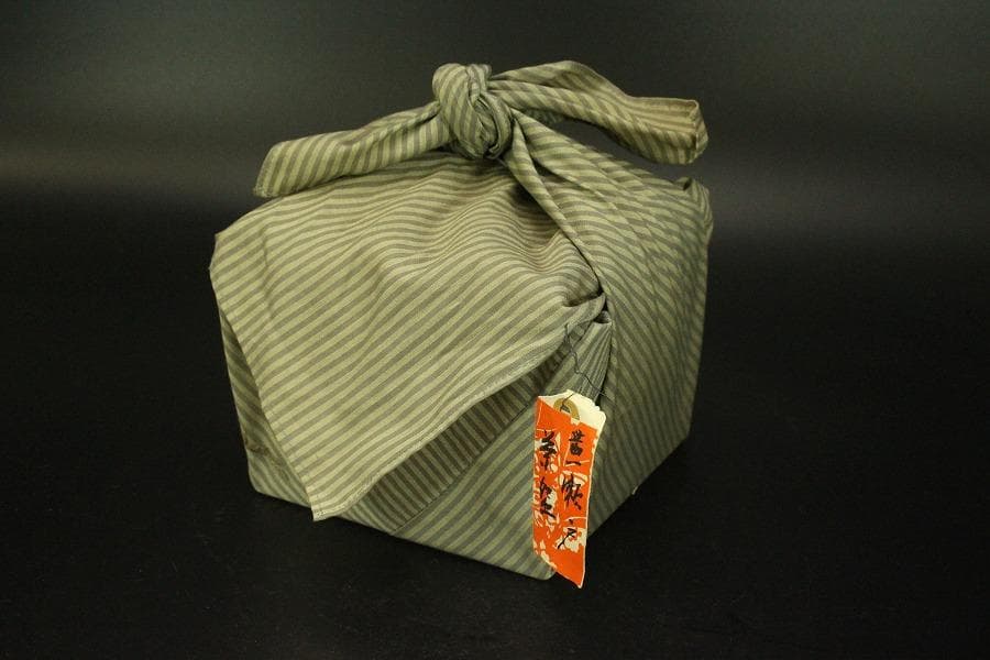 黄瀬戸 筒茶碗 φ10.9cm 古陶磁 古瀬戸 時代 茶道具(RC913)