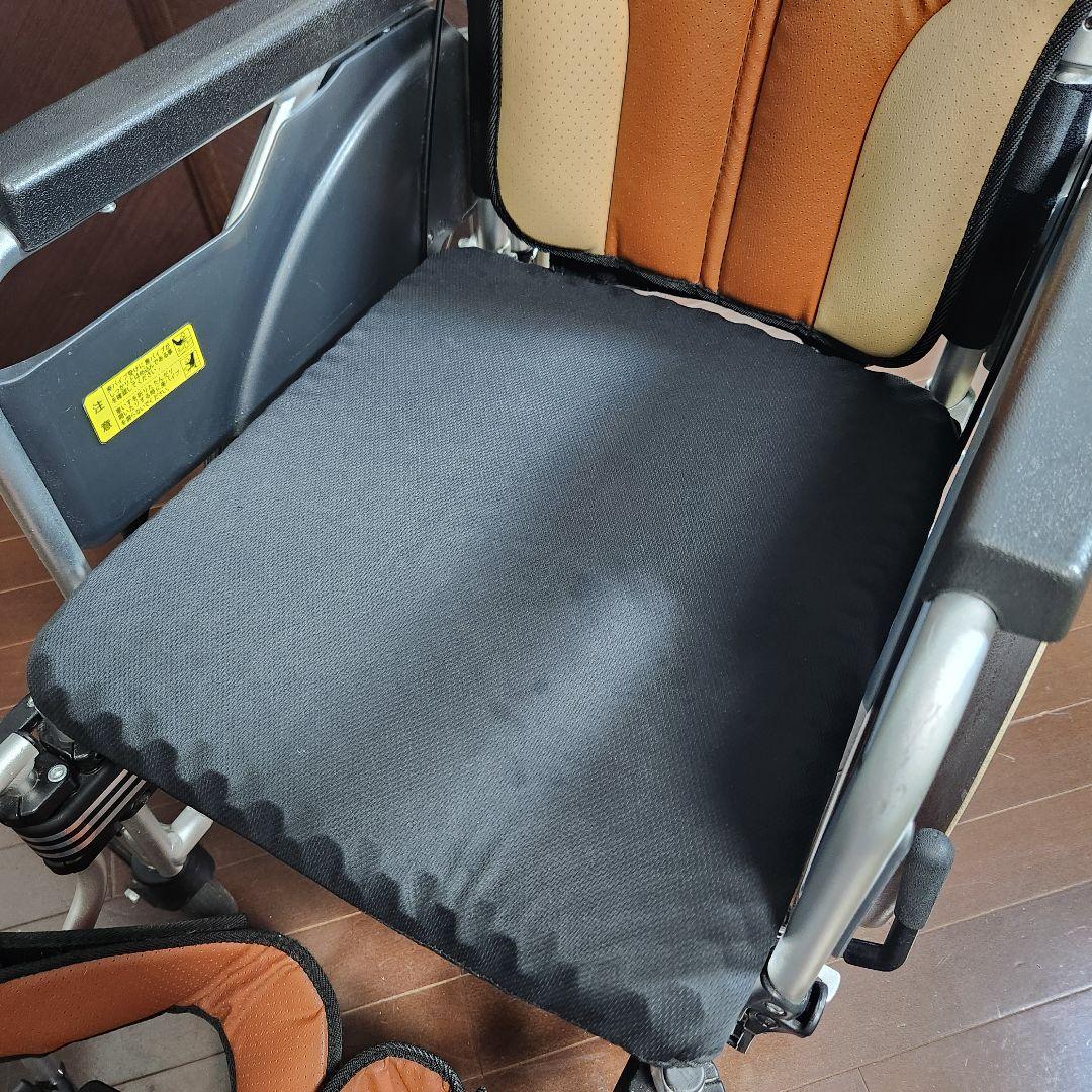 【送料無料】Miki　とまっティシリーズ　車椅子　SKT-400B