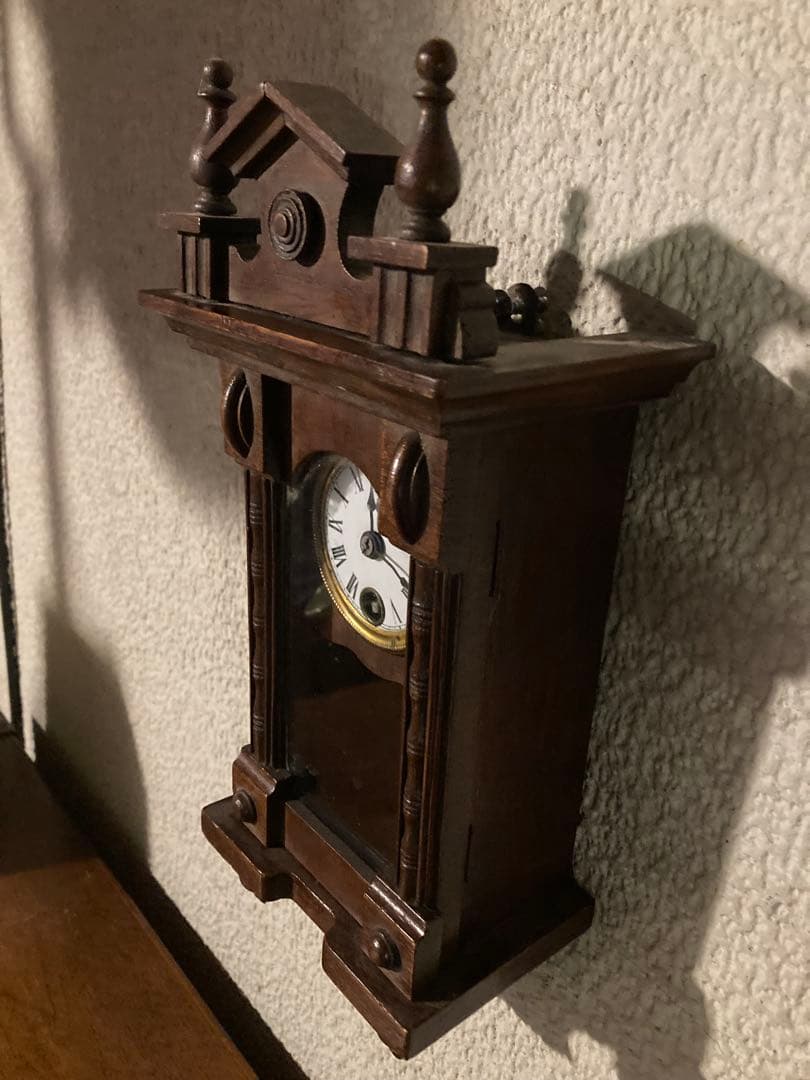 ユンハンスモデル　(極レア)小型サイズ 柱時計です。(文字盤ホーロー)