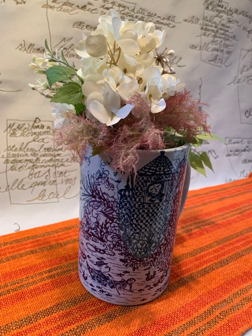 ビヨンヴィンブラッド　レアなビンテージニモール窯のユニークなジョッキ型大型花瓶！