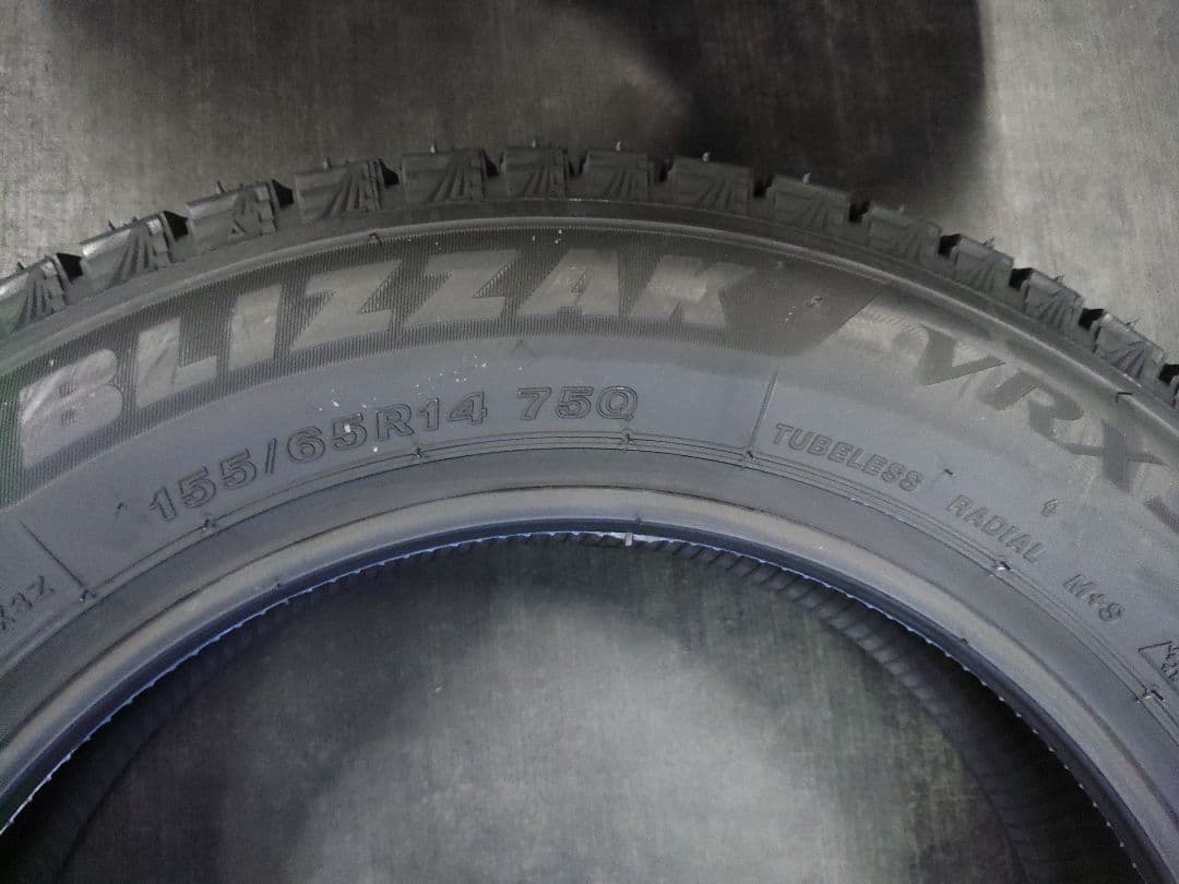 ブリヂストン BLIZZAK VRX3 155/65R14　4本　新品