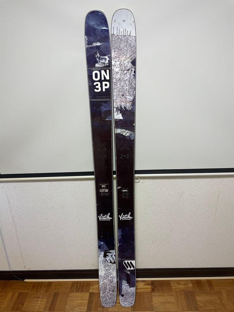 ON3P BILLY GOAT 116 184cm 板のみ パウダー 格安