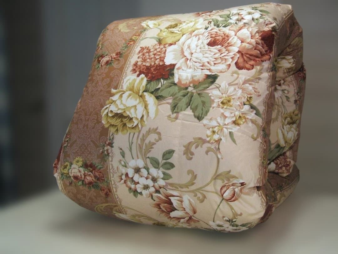 残り２点お買い得品‼️新品＊ロイヤル＊フランス９３％＊増量１，３キロ＊羽毛布団ＳＰ