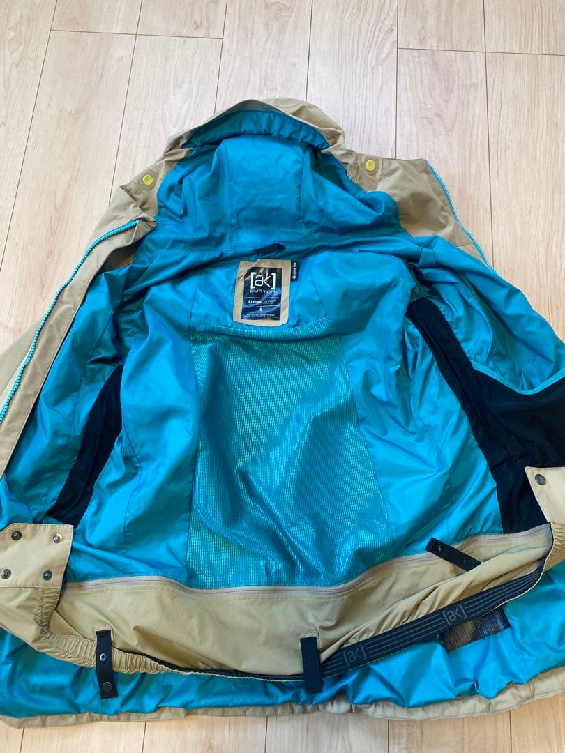 [ak] GORE-TEX スノーボードジャケット　バートン