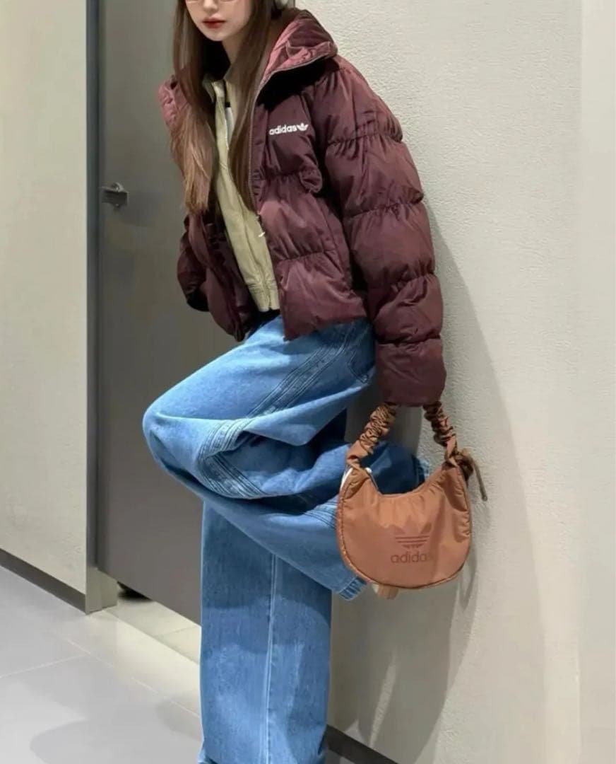 アディダス　VELVET DOWN JKT 韓国限定　S ブラウン