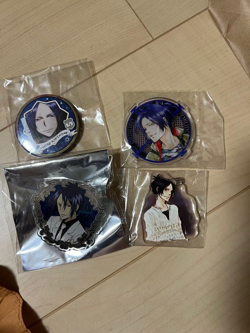 家庭教師ヒットマンREBORN！六道骸バッジ4個セット