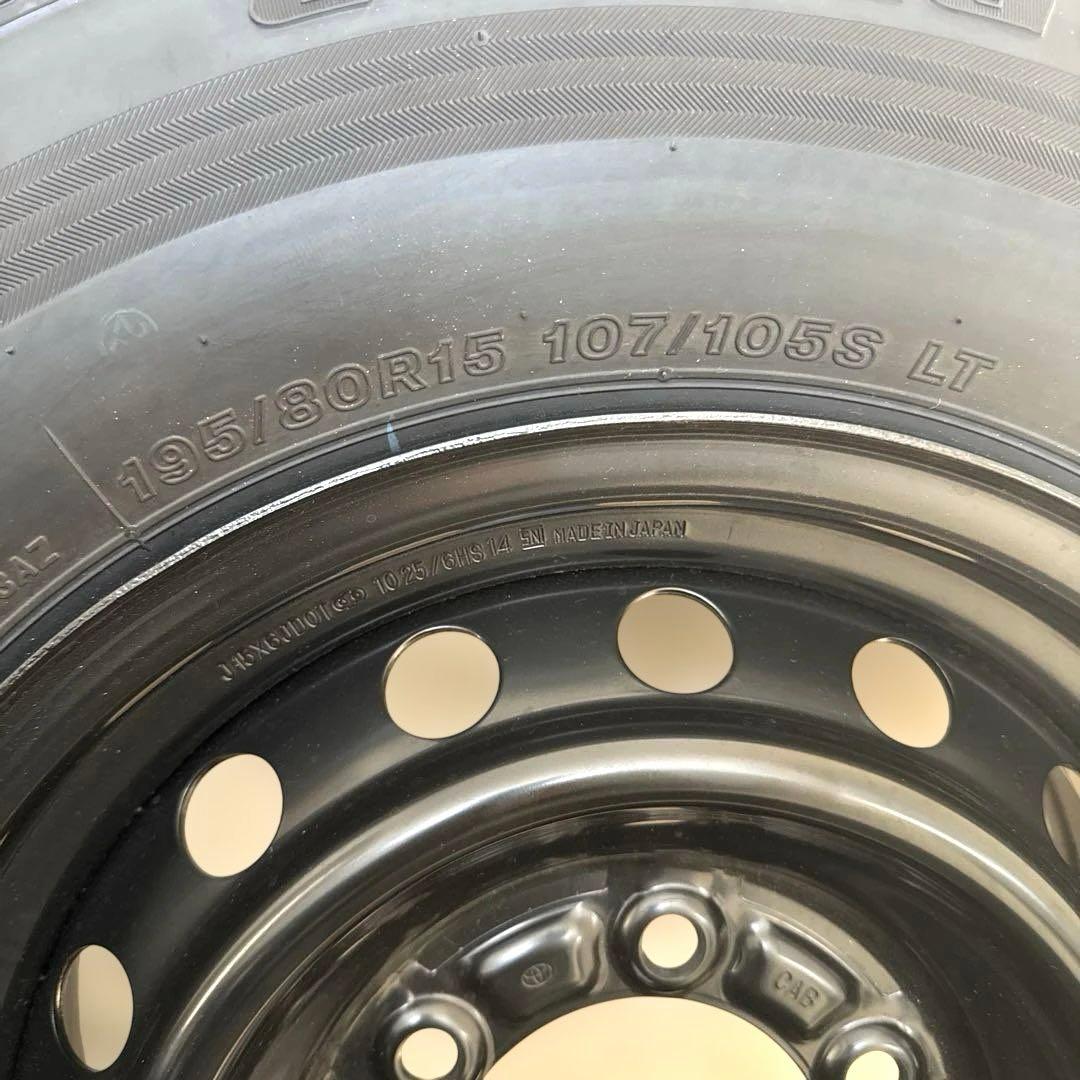 ハイエース　純正タイヤホイール、新品ホイールキャップ①〜④セット　新車外し