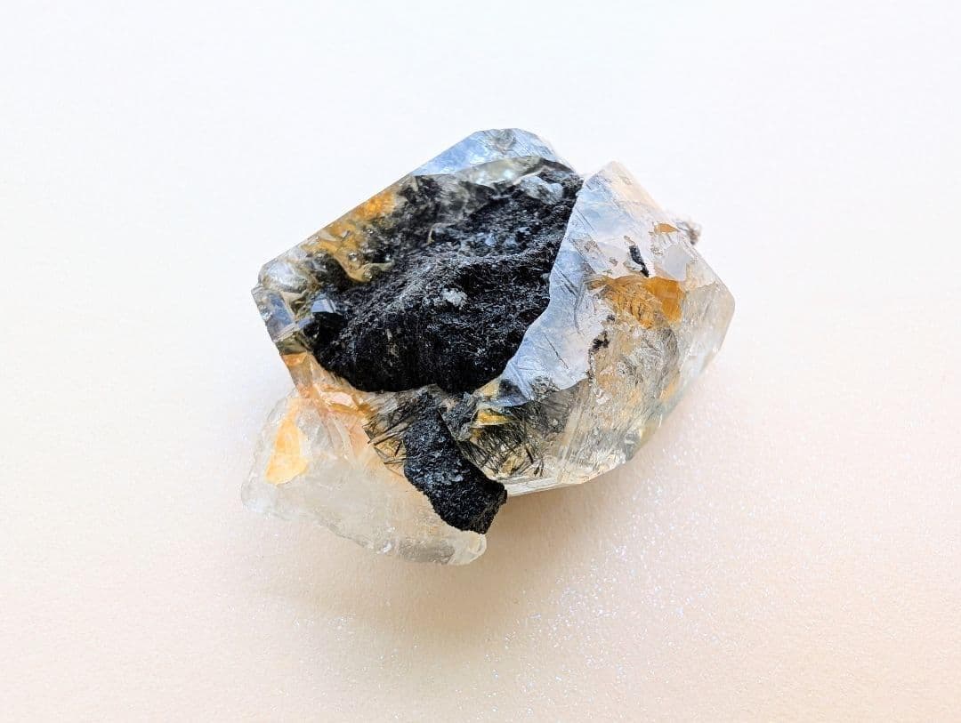 パキスタン産 ディラン テンペスト クォーツ リモナイト トルマリン 水晶