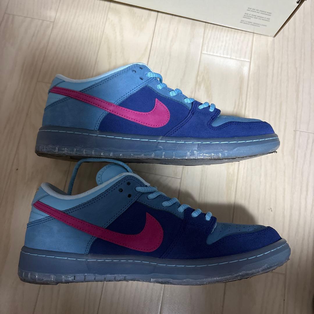 ヒ*ー様 ラン ザ ジュエルズ × ナイキ SB ダンク ロー