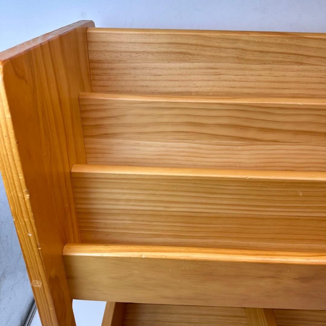 ニトリ　子ども本棚　オリーブブックシェルフ　大和屋　ノスタ