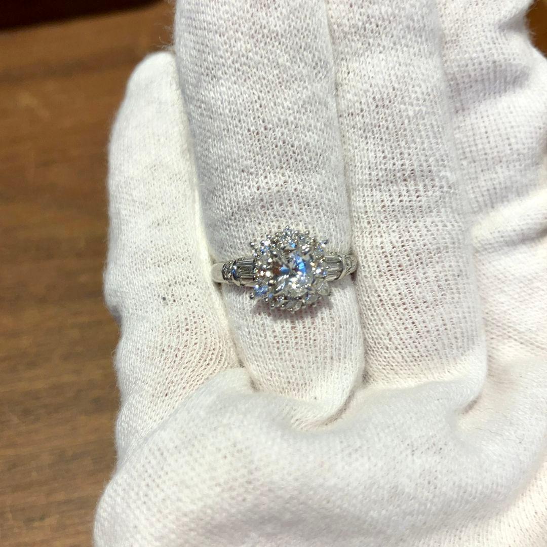 Pt900 天然ダイヤモンド 合計1.11ct 豪華 ヘイロー オーバル リング