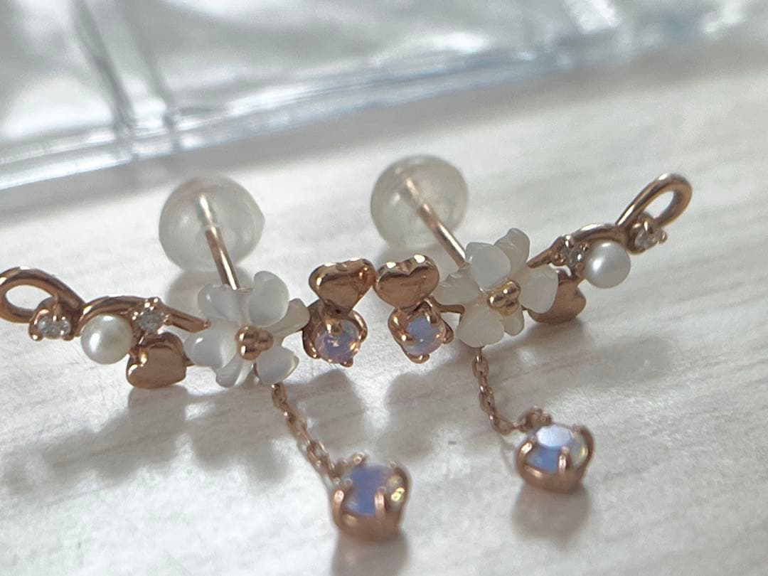 最終K10サマンサティアラ　フラワーモチーフ ピアス(両耳用)