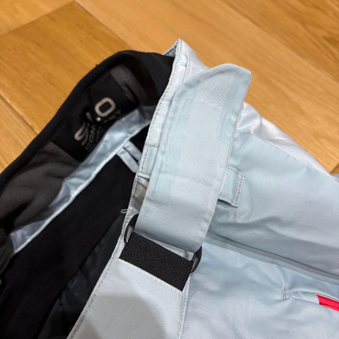 未使用級　DESCENTEデサント SIO 高機能ウェアー　ズボンXOサイズ　白