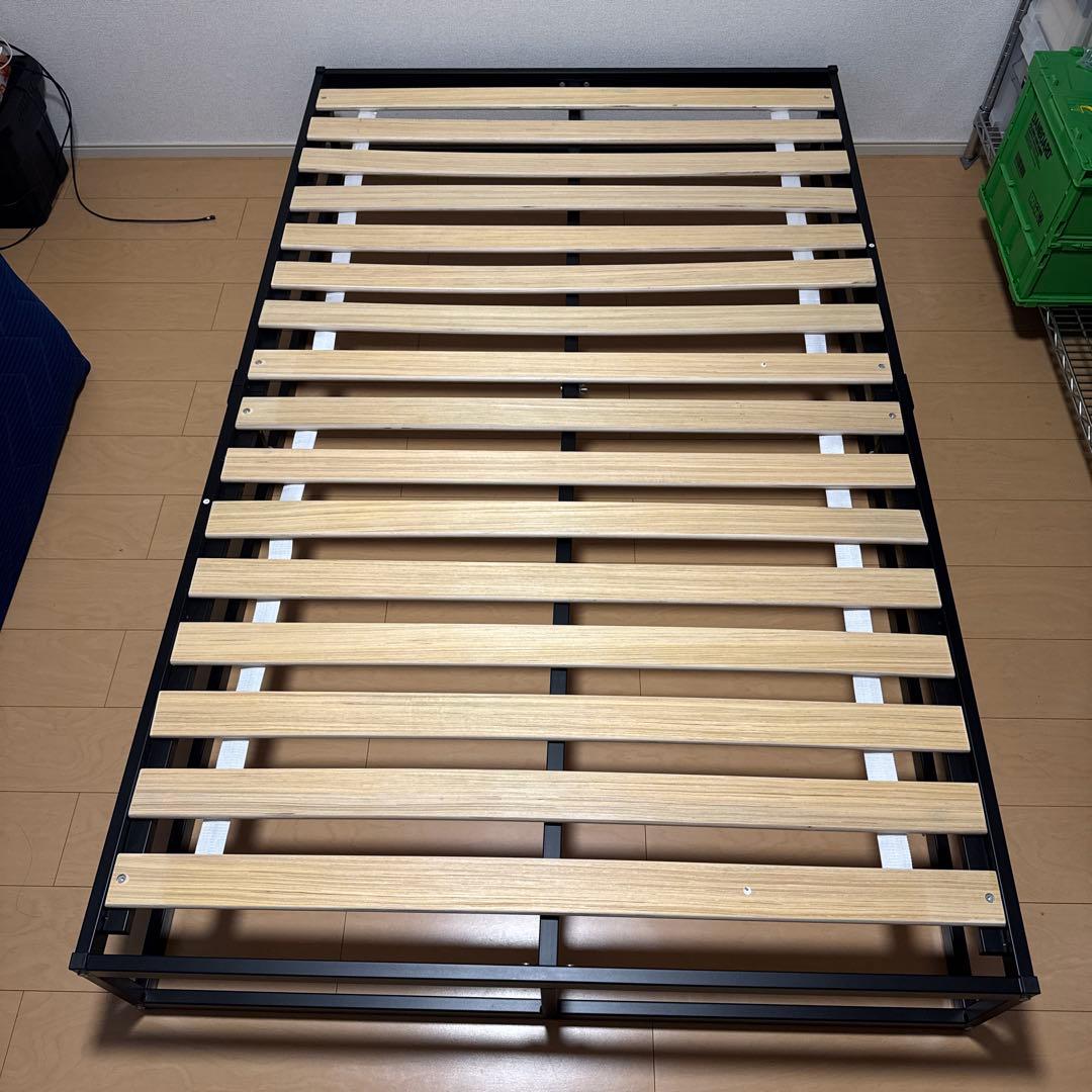 セミダブルベッドフレーム 対荷重　静音　通気性　送料込み