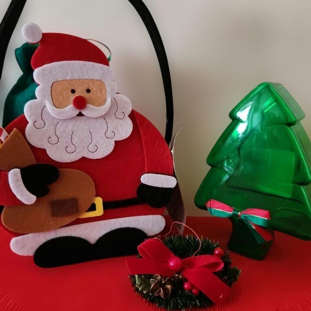 楽しいクリスマス飾りいろいろ　オーナメント　ツリー　サンタ　雪だるま　ボール　星