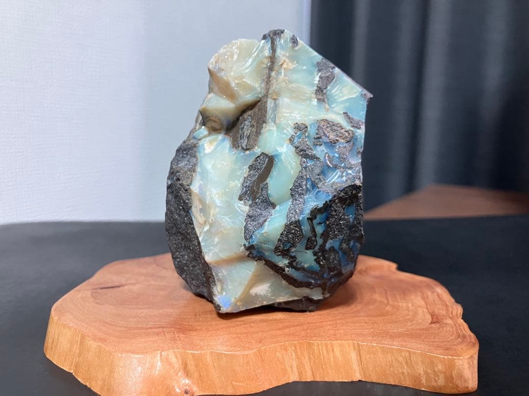 オパール　原石　パワーストーン