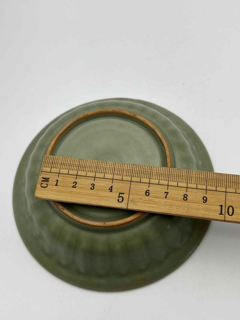 南宋時代　青磁　龍泉窯双魚盤　青磁皿　唐物　古賞物　時代物　(A-72)