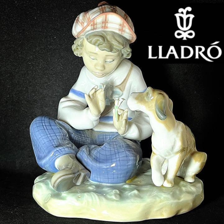 【素敵な恋占い】LLADRO/リヤドロ/少年/犬/花びら/高級置物/かわいい