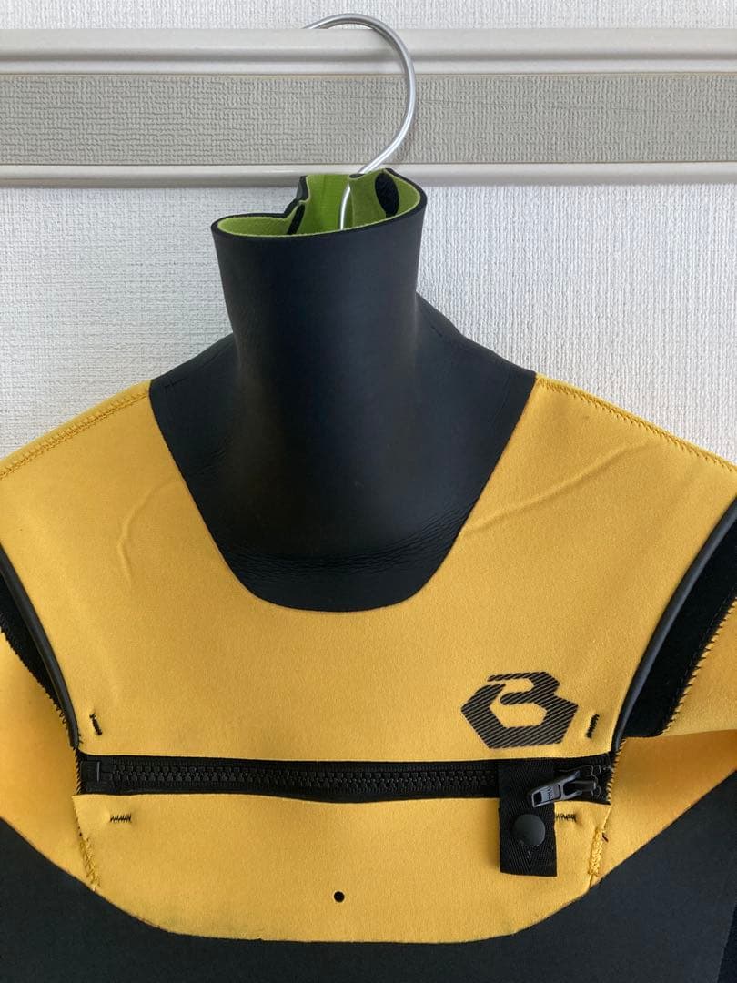 BEWETビーウェット5×3セミドライウエットスーツ