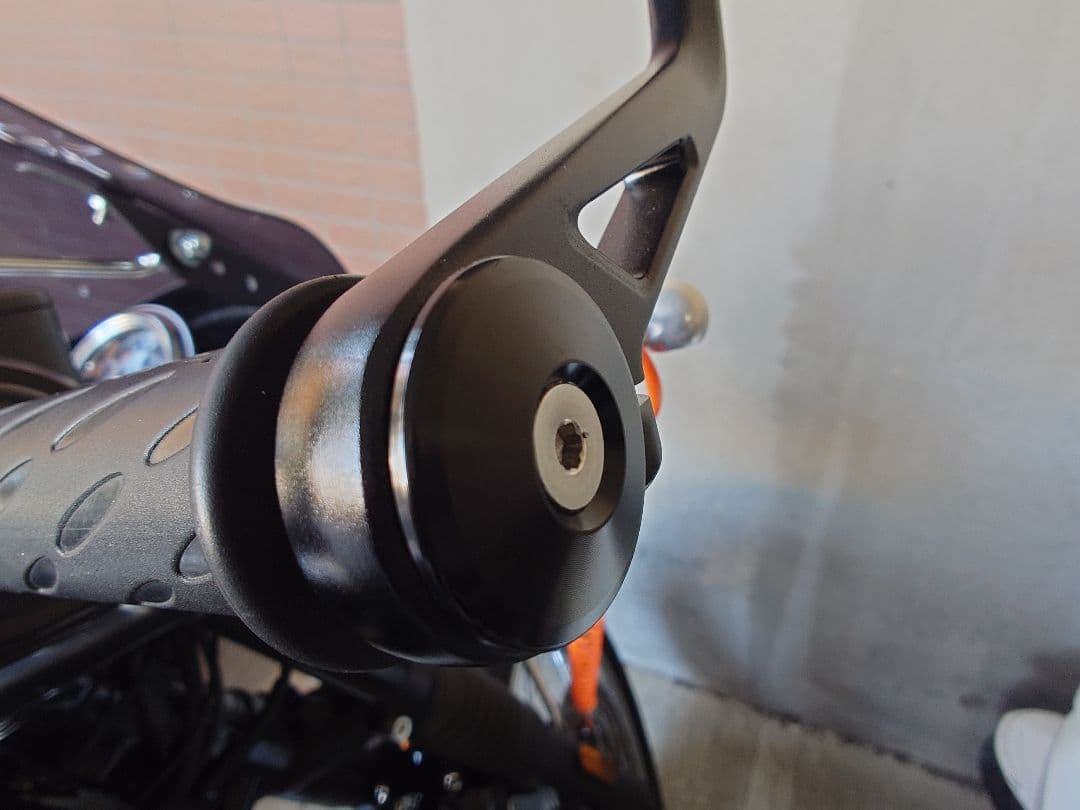 【未使用】トライアンフ バーエンドミラー