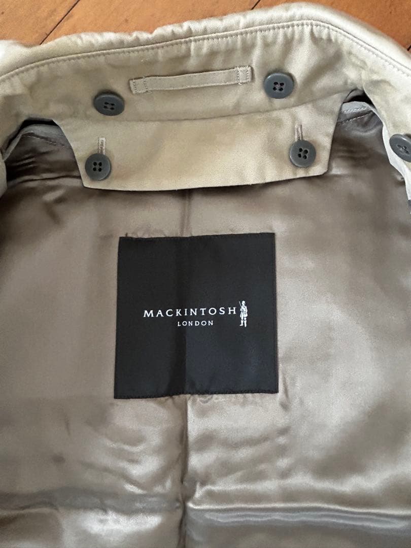 【着用数回の美品】マッキントッシュ•ロンドン Wトレンチコート