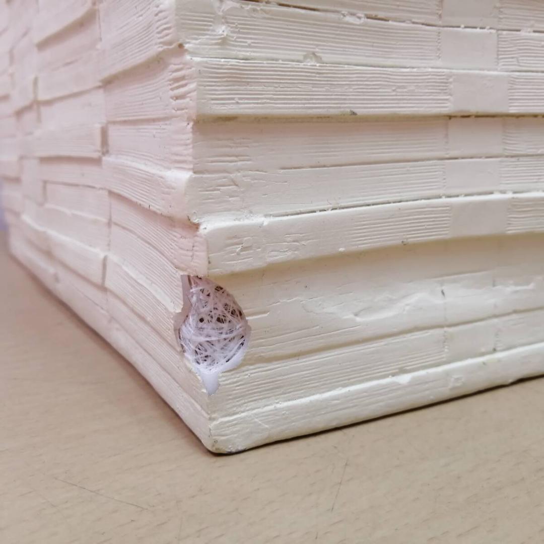 イースねチェア 300万ドルの椅子 スツール ロータリー・ヒロ