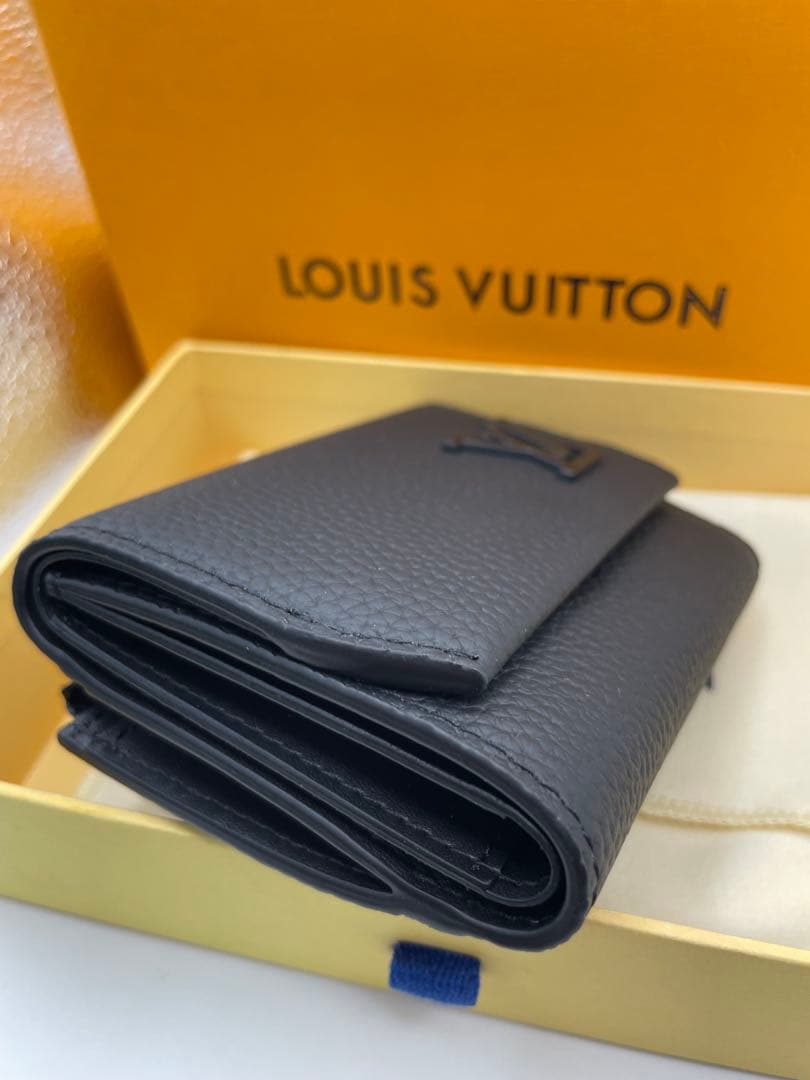 【美品】LOUIS VUITTON ポルトフォイュ・パイロット ウォレット