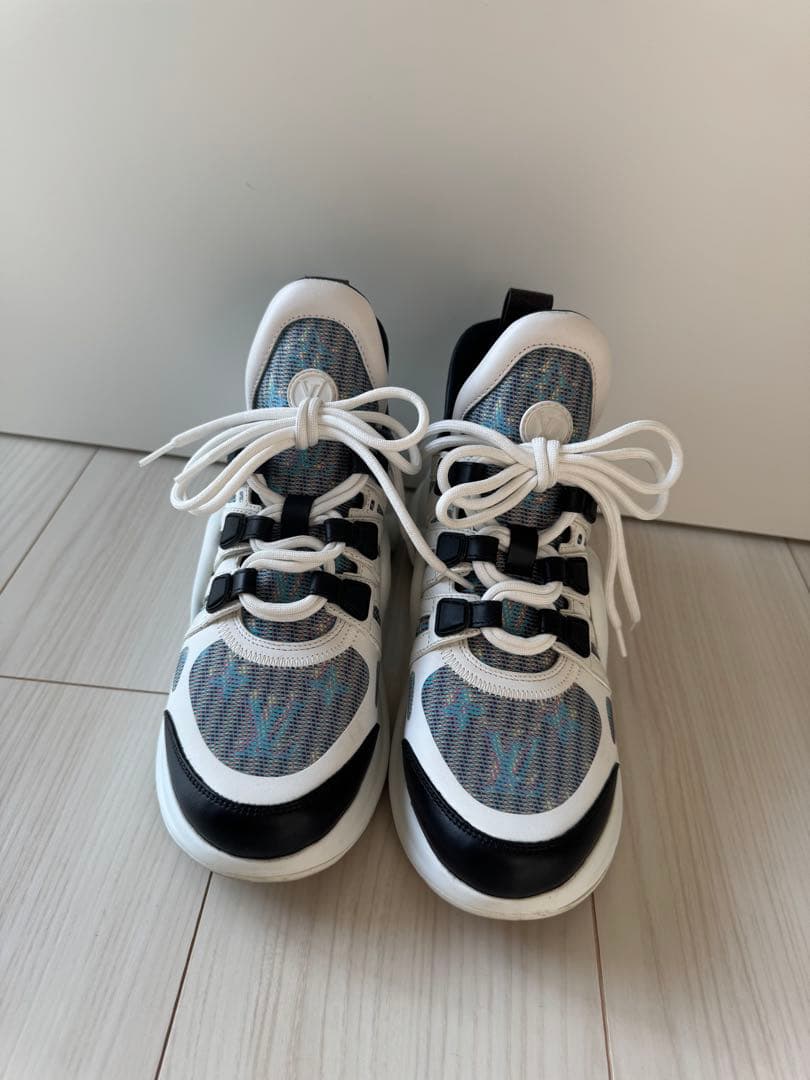 【美品】ルイ・ヴィトン　LOUIS VUITTON スニーカー　アークライト