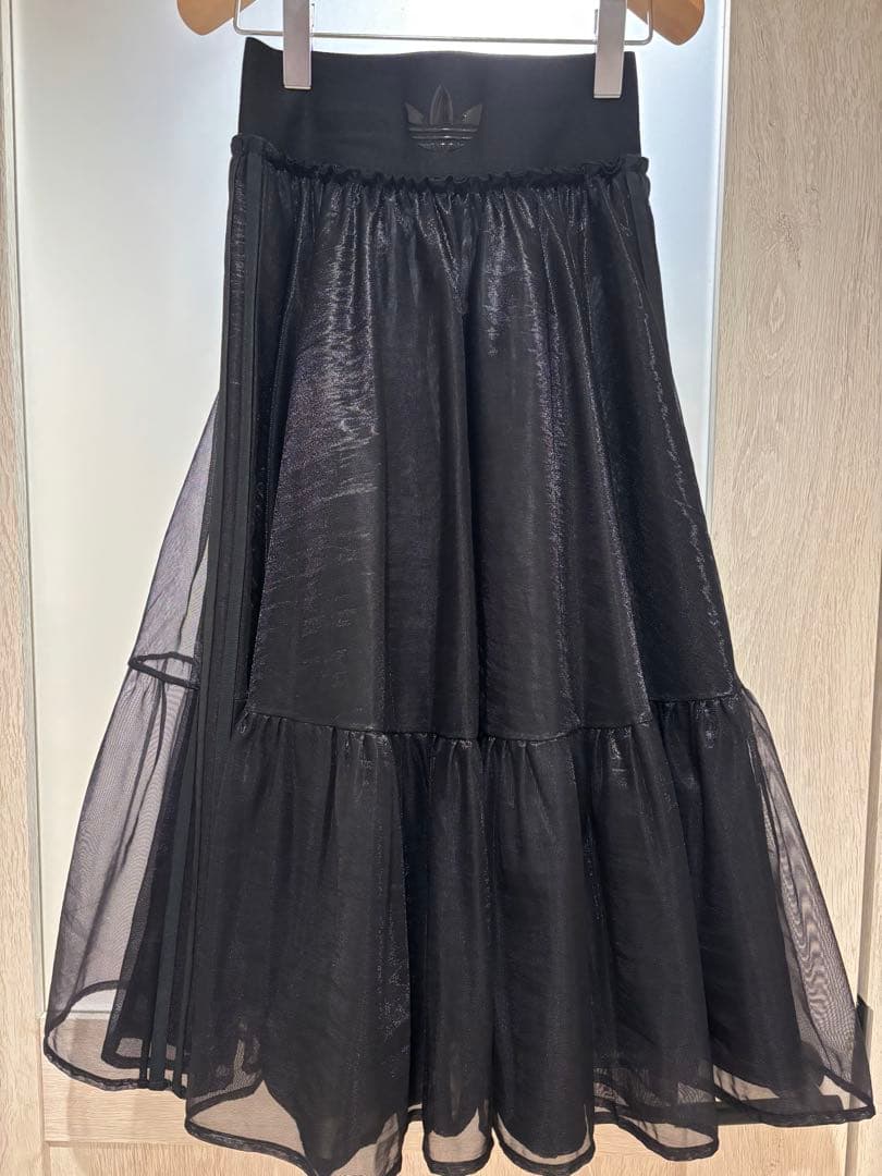 【新品未使用】アディダスオリジナルス　ウエストバンドチュールスカート