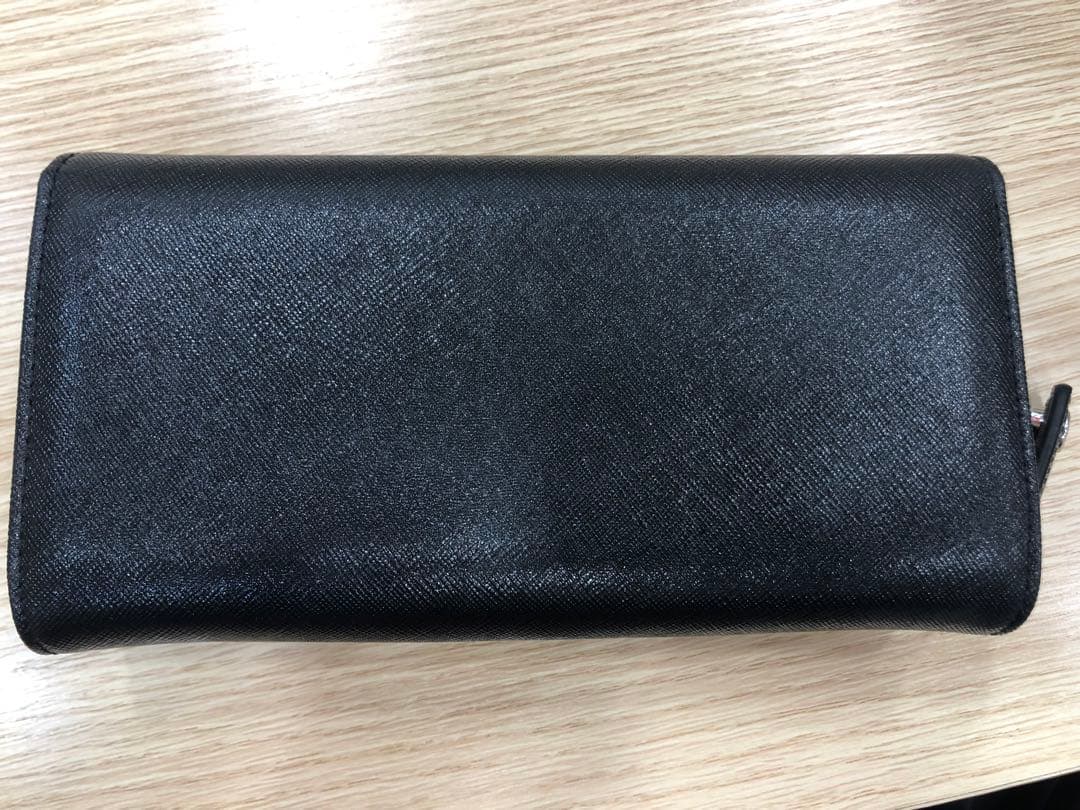 ✴︎ヴィヴィアンウエストウッド　ディアマンテレザー長財布　財布