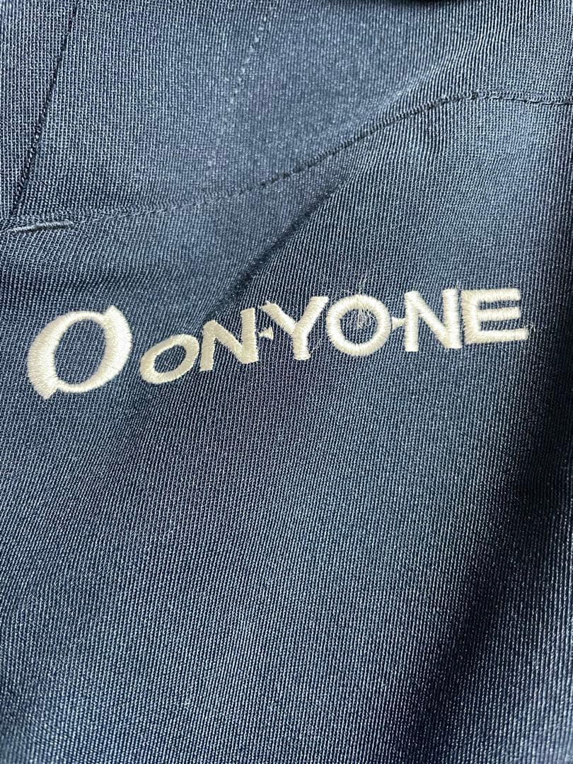 スノーボード　スキー　ウェア 蛍光イエロー　オンヨネ　ONYONE 上下セット