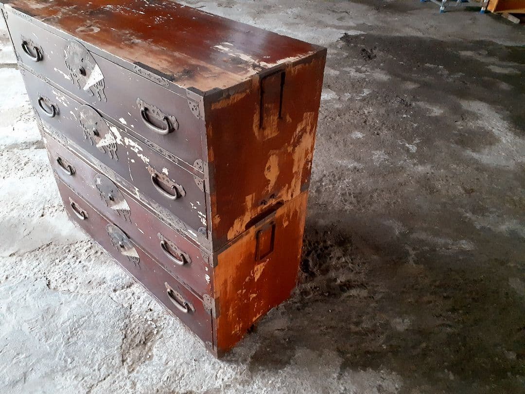 時代箪笥　和たんす　アンティーク　レトロ　古民家　扇型金具