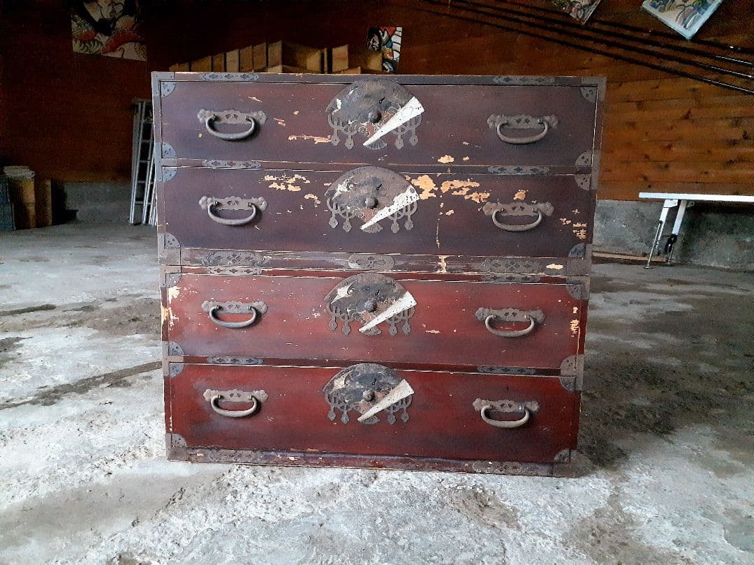 時代箪笥　和たんす　アンティーク　レトロ　古民家　扇型金具