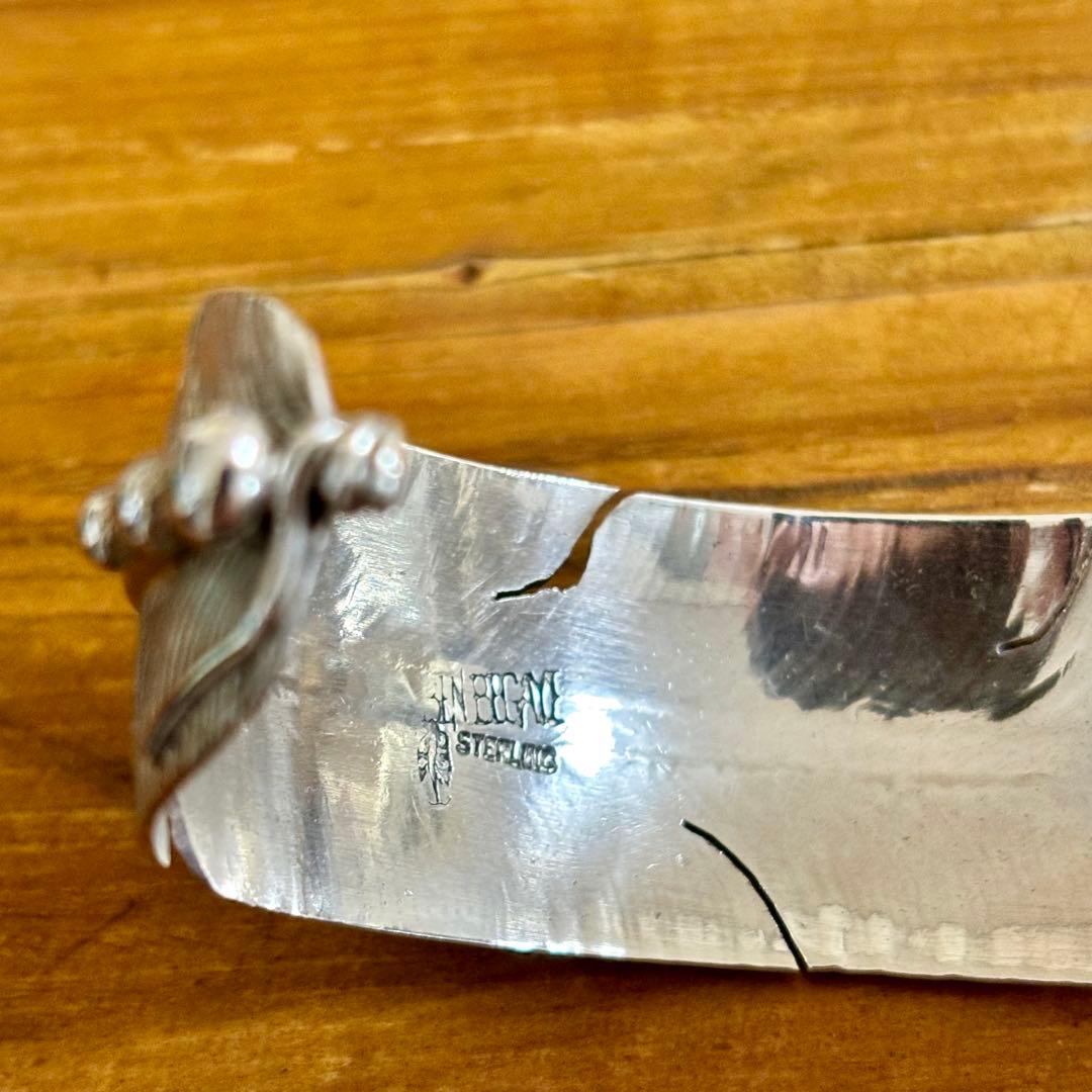 ナバホ族 Ben Begay フェザーバングル FEATHER BANGLE